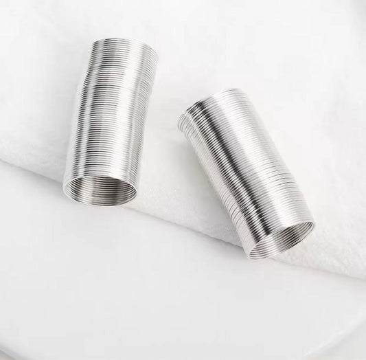 【D028】リンゴ記憶ワイヤー（60ループ、0.6cm）
