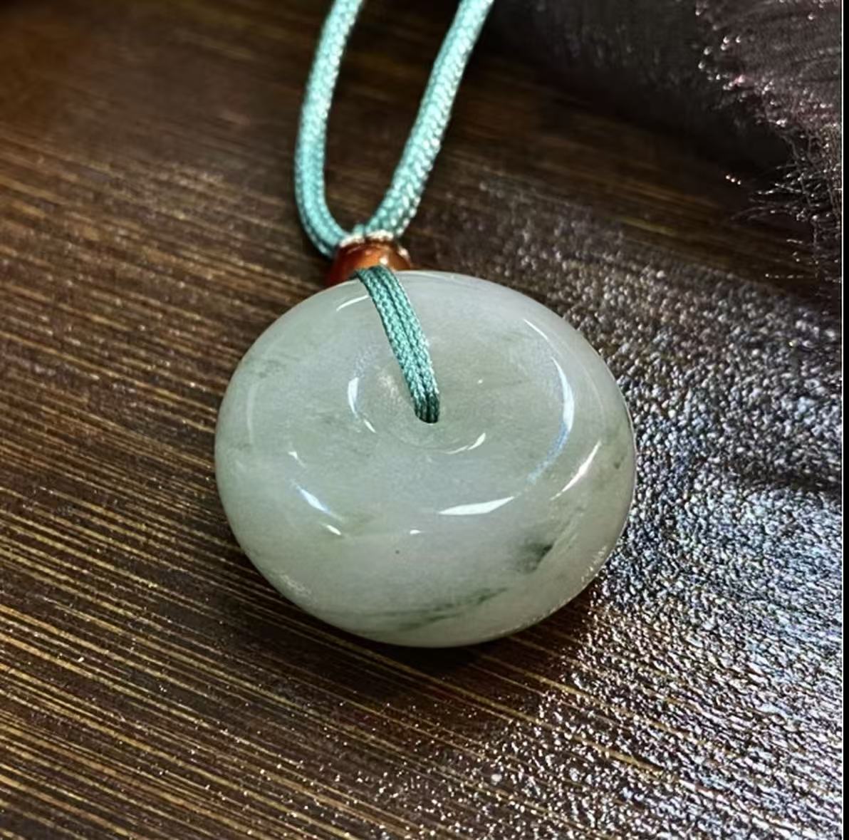 【C043】翡翠の平安扣ペンダント